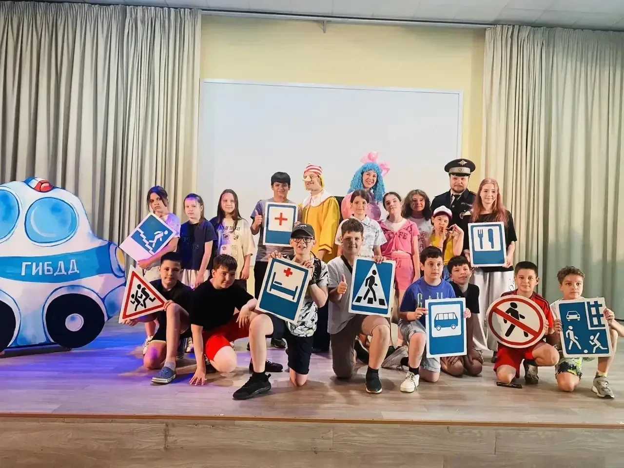 🚦Сегодняшний день в лагере прошёл под эгидой безопасности. Основной акцент был сделан на изучении П