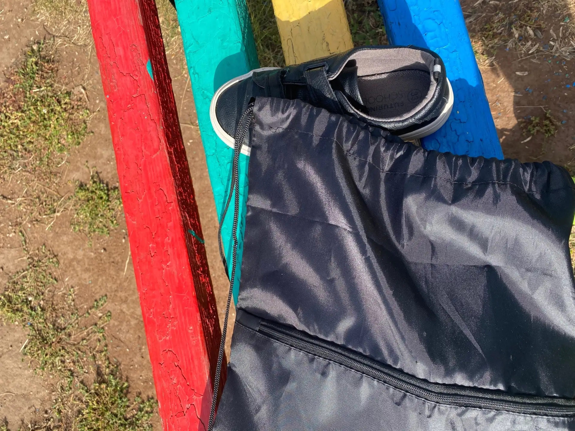Автор поста про обувь на Б.Мира, 2, напишите, пожалуйста, в личку 🙏 искали, не нашли