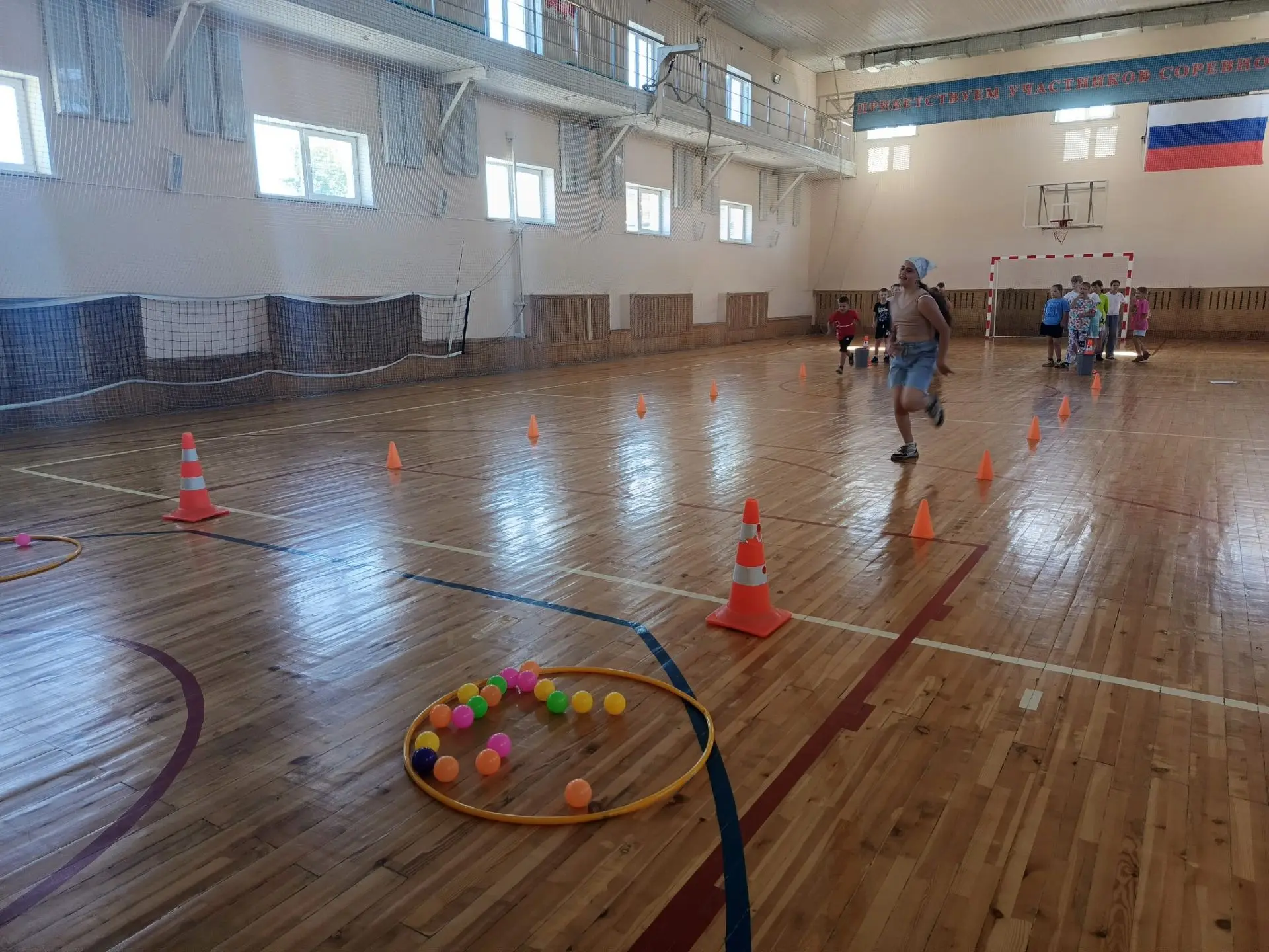 Сегодня на наших летних спортивных площадках прошло необычное и красочное мероприятие — спортивная э