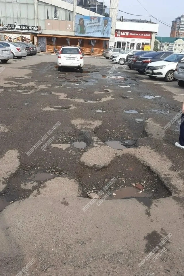 Уважаемая администрация г. о. Саранск! Хотелось бы уточнить такой момент... Что творится с автостоян