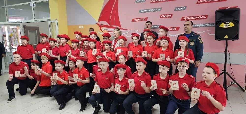 Юнармейцы - вы оплот России