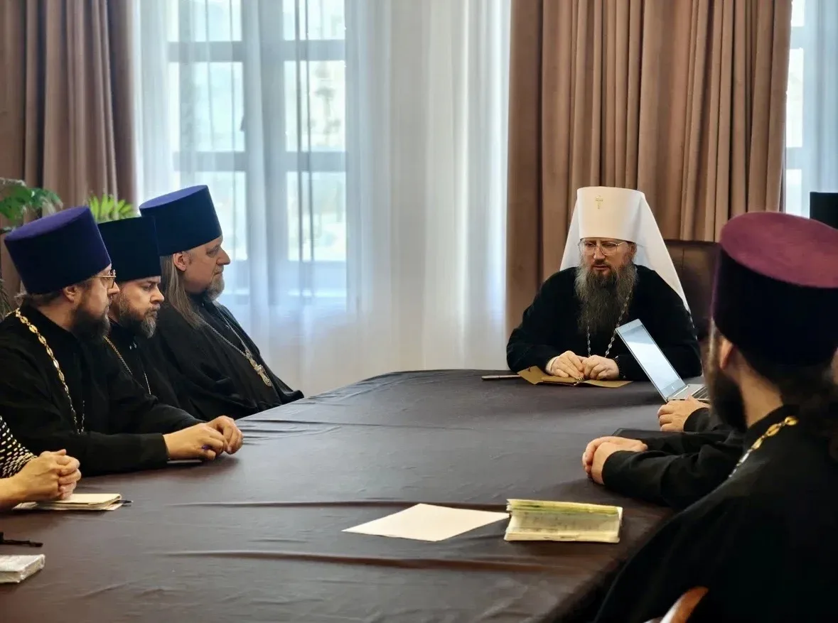 В главном храме Приморья обсудили укрепление сотрудничества между Владивостокской епарх...