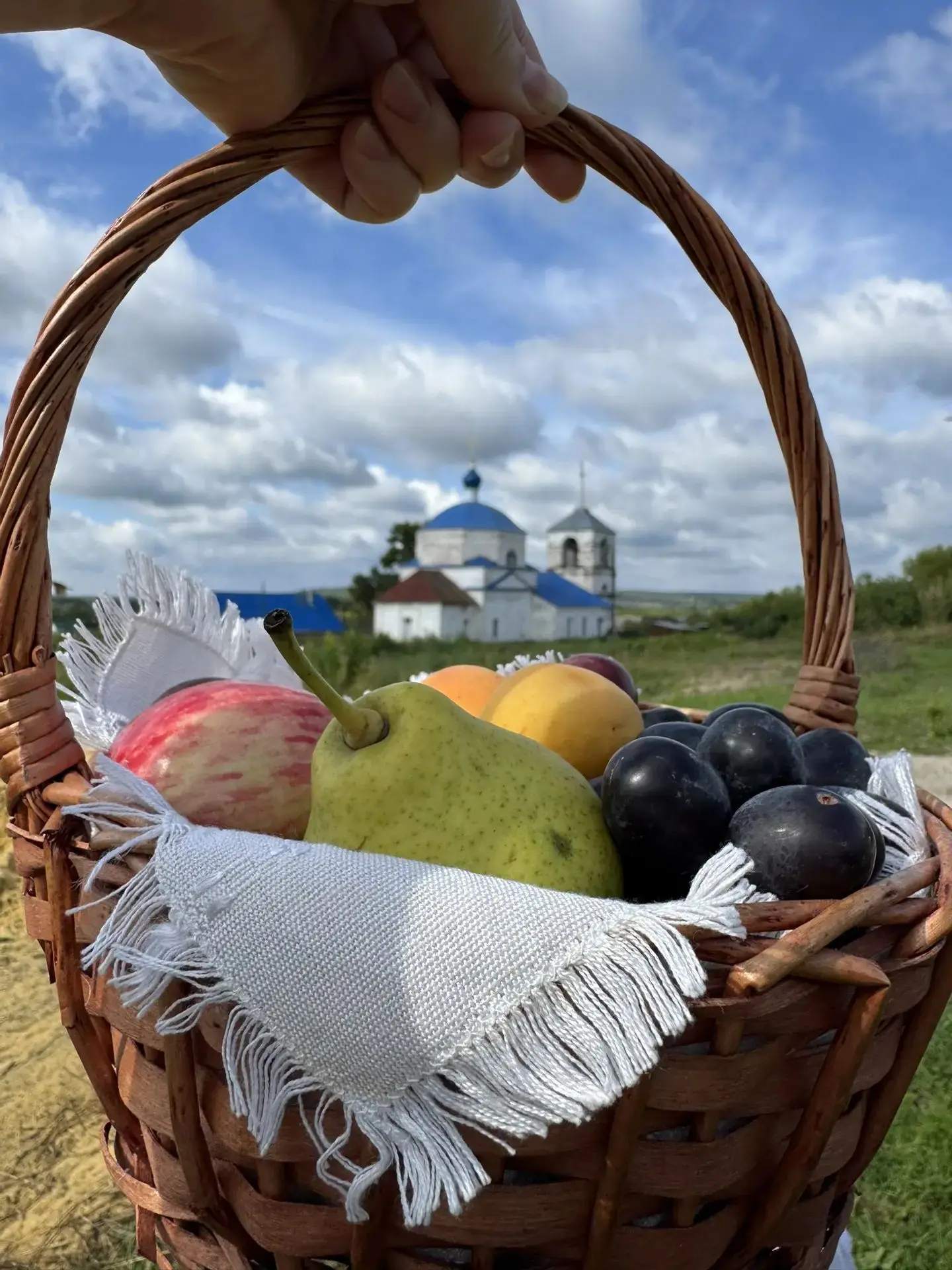 🍎В старшей группе прошёл замечательный праздник "Яблочный Спас!". Традиция кушать в эт...