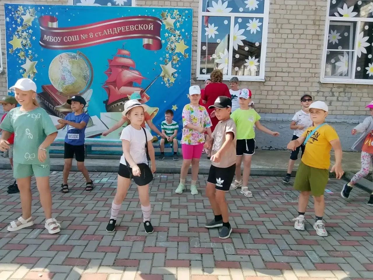 ☀️🎉 Ура! Пятый день в ЛДП «Дружба» прошёл просто МЕГА-круто и насыщенно! 🚌🔧