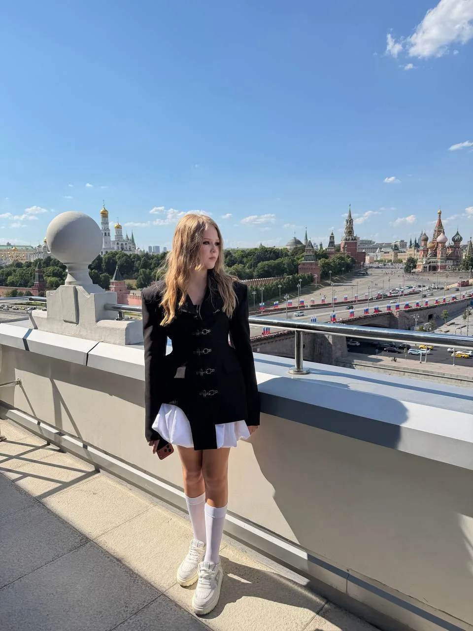 А вот фотографии сделали на этой террасе после выступления♥️