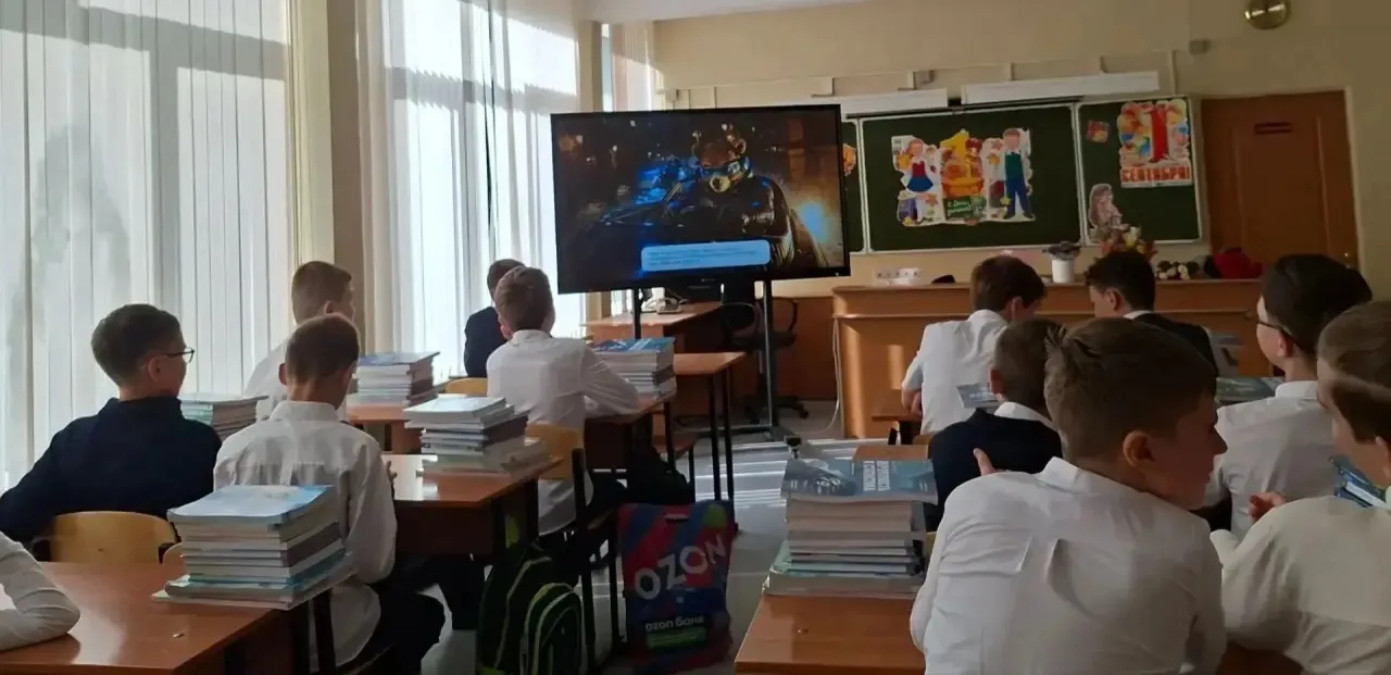 🎉 1 сентября 2026 года в МБОУ ЦО №12 прошёл Киберурок! 🎉Сегодня в нашей школе состоял...
