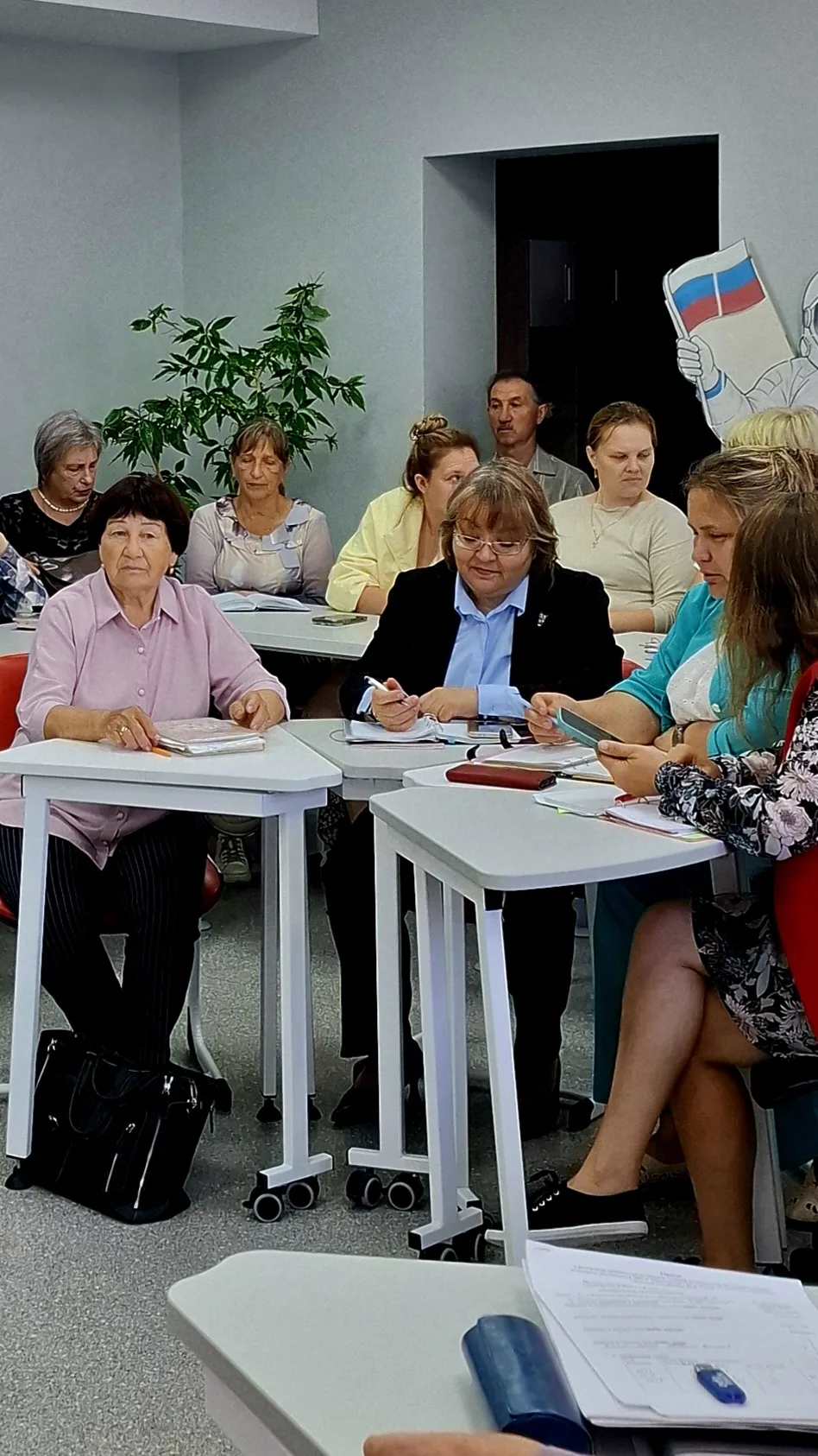 😉Что творится в школе, пока вы гладите бантики?