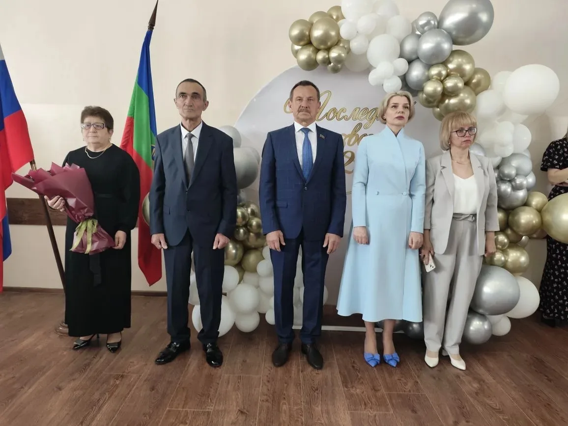 Дорогие ребята, уважаемые коллеги и родители!