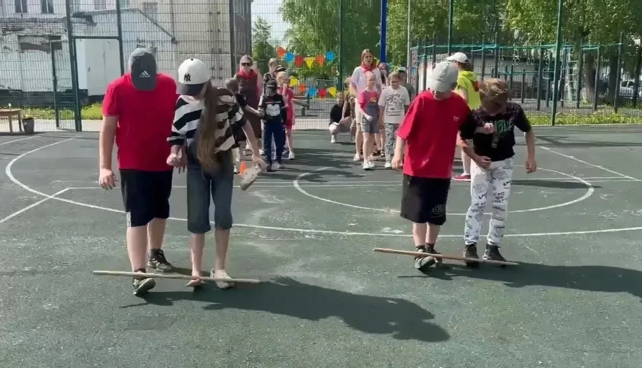 ☀️ Зарядись энергией: игры на спортивной площадке для всех возрастов! ☀️

Надоело сидеть дома? Хотит