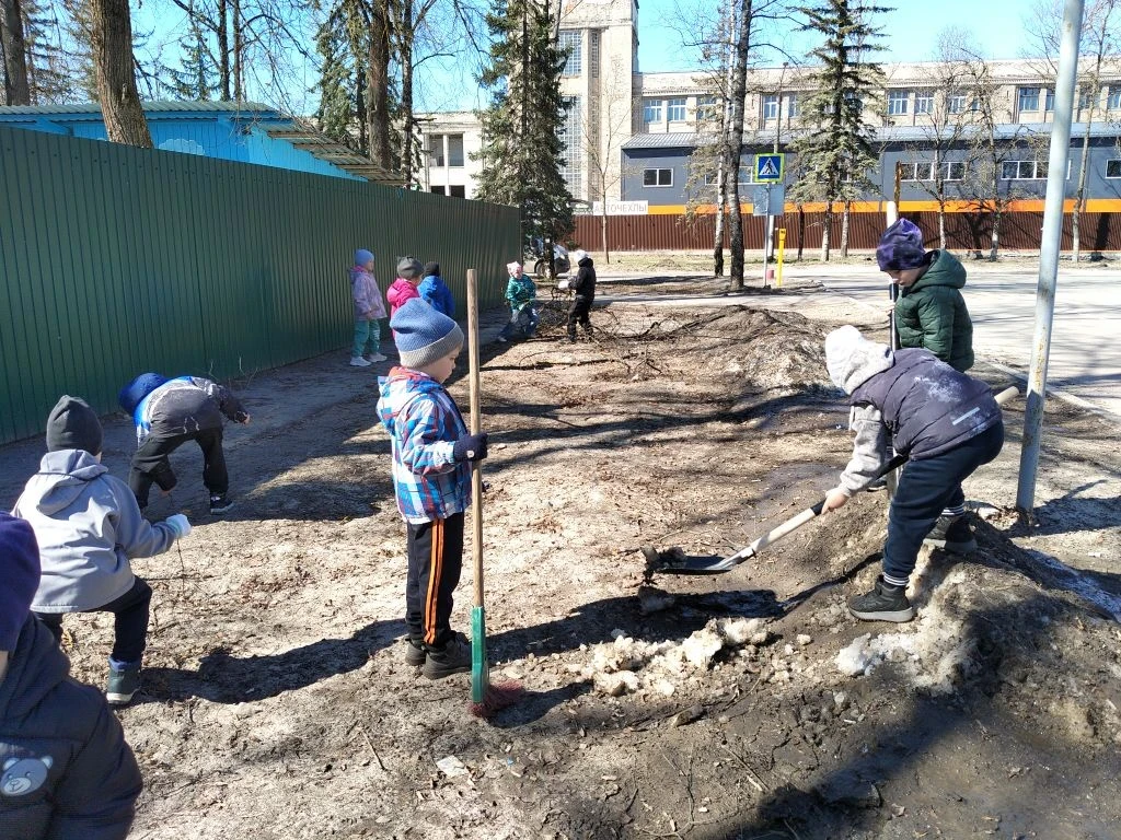 🍀  25 апреля - Всероссийский день эколят