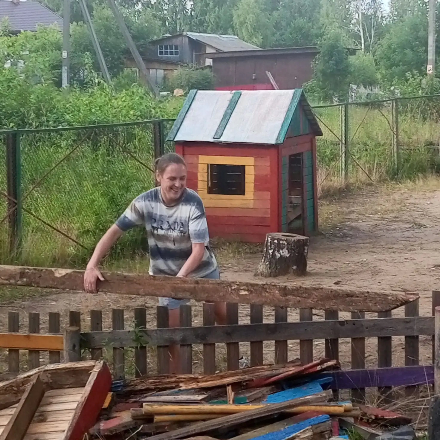 📌ХОРОШО У НАС В САДУ.