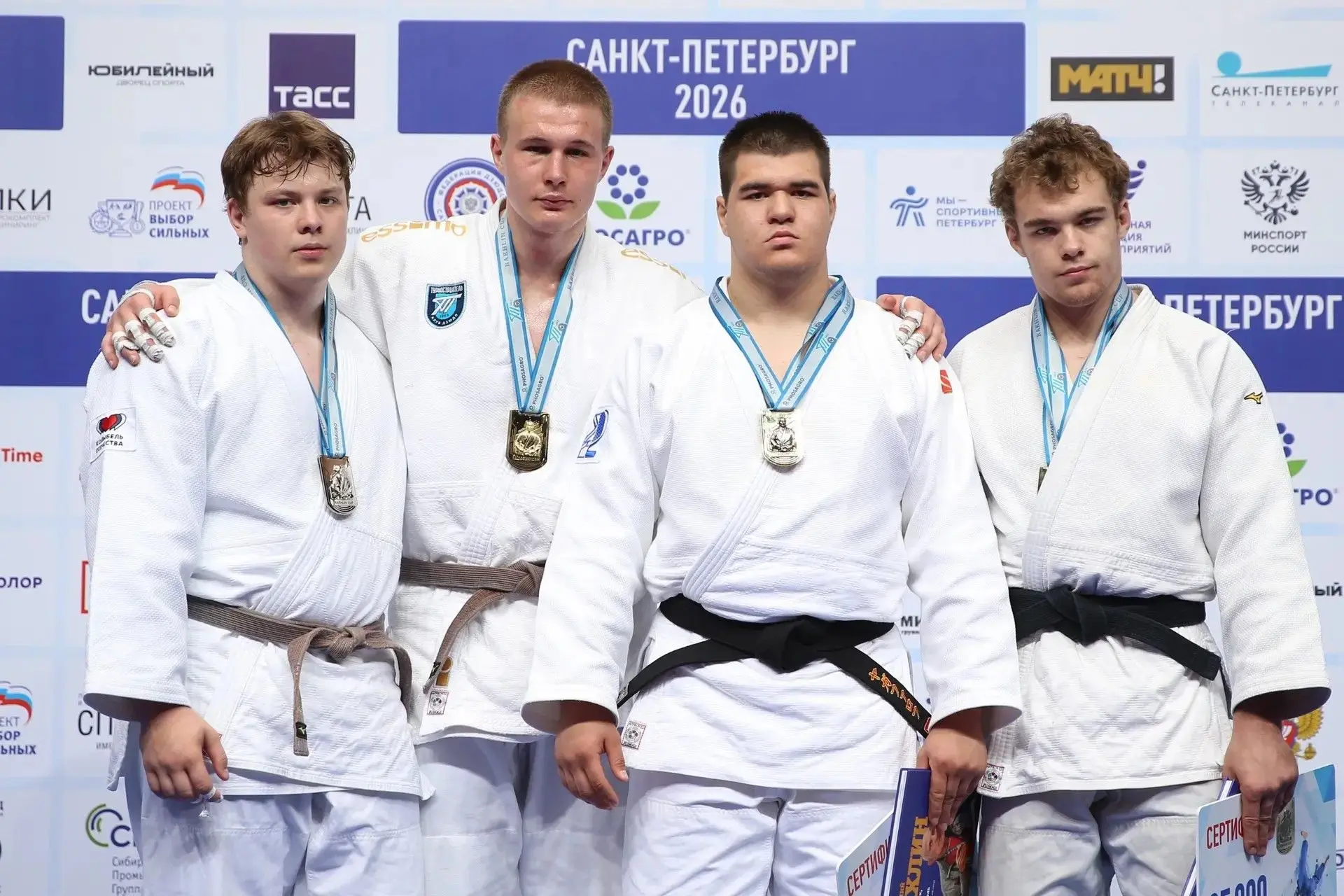 🥋 Спортсмен МКСШОР «Восток» Павел Харлов выиграл серебряную медаль международных соревнований по дзю