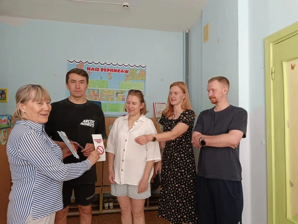 Осторожно, открытые окна!
