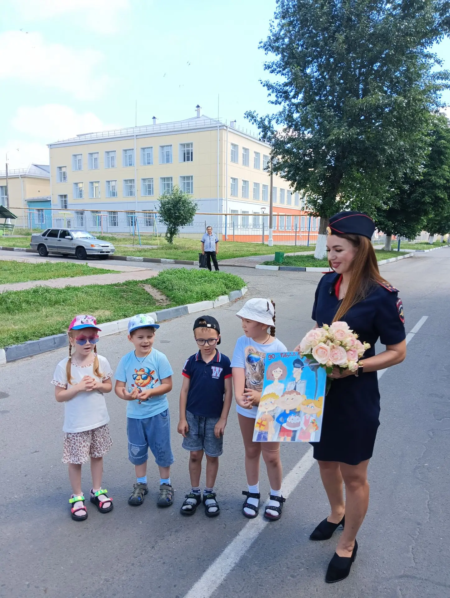 Воспитанники нашего детского сада приняли участие в велопробеге, в честь юбилея ГИБДД. ...