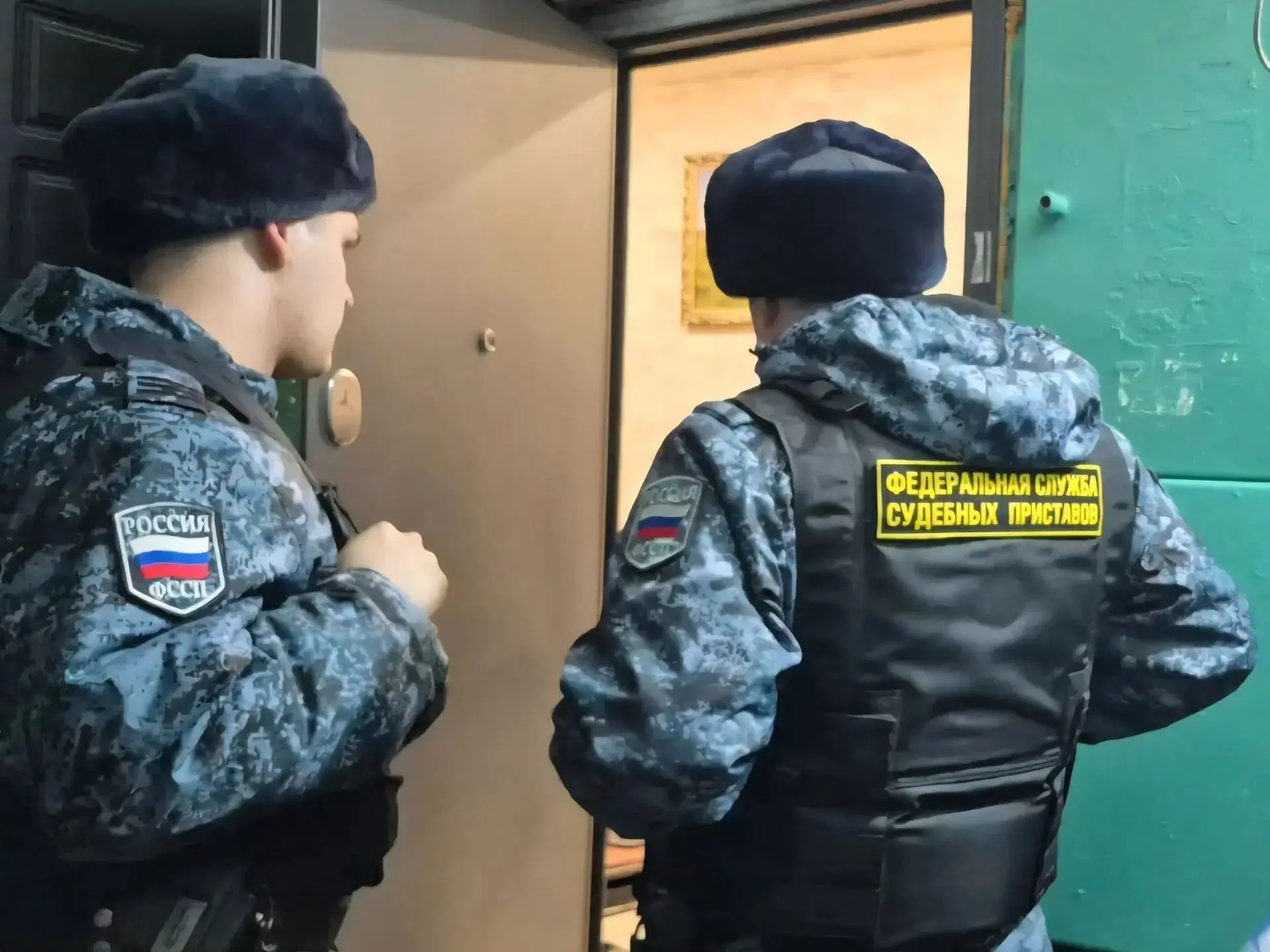 🚨 Время уговоров закончилось: рейд по злостным неплательщикам в Норильске.