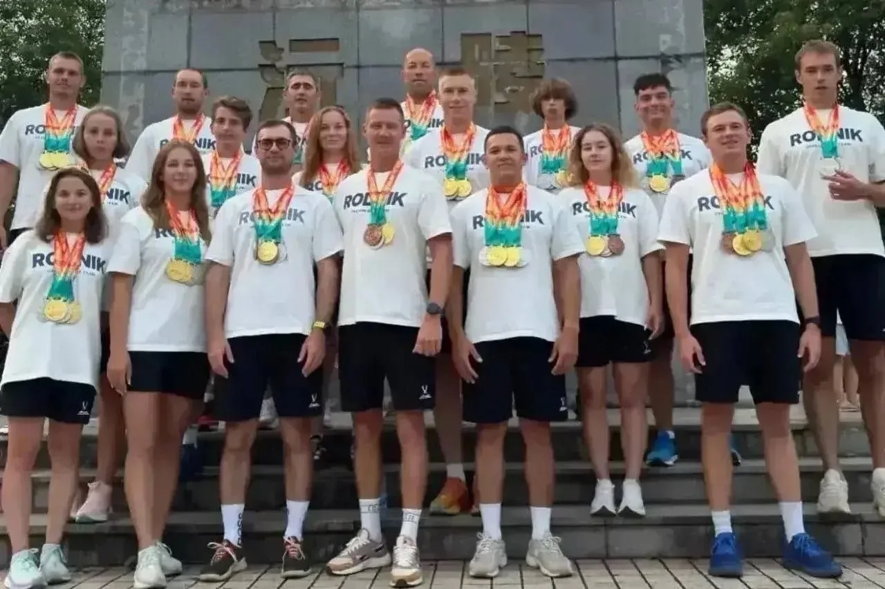 Батайчанин завоевал в Китае три медали Кубка мира 🥈🥈🥉Губернатор Слюсарь отметил дост...