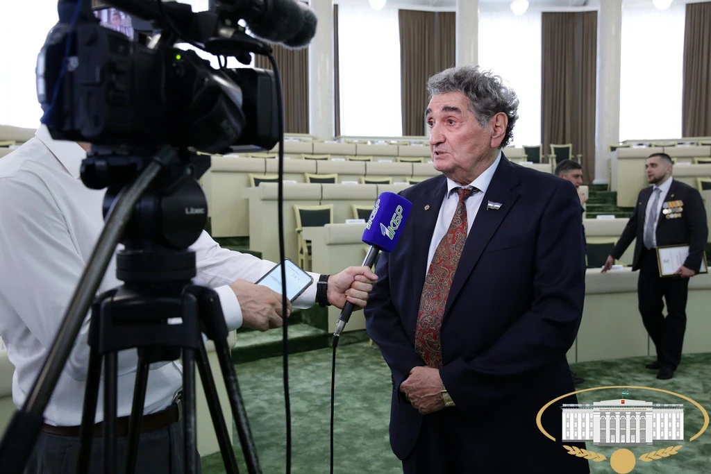 Владимир Кебеков – руководитель фракции «Справедливая Россия – За правду» в Парламенте КБР:

– Сегод