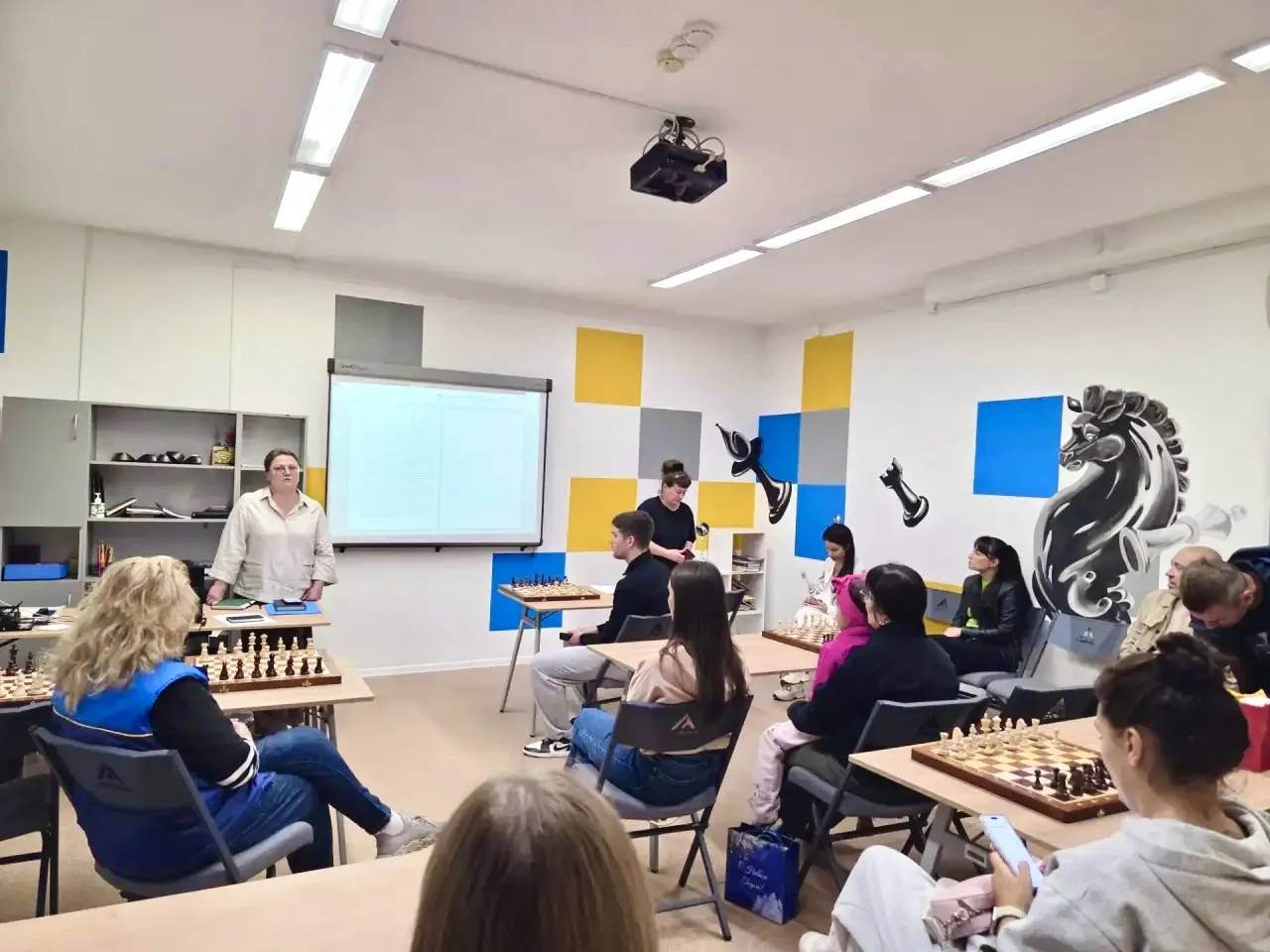 ПЛАНЫ РАССТАВЛЕНЫ ПО КЛЕТОЧКАМ