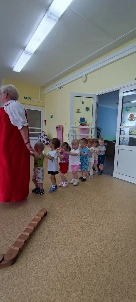 🏡В группе раннего возраста «Светлячки» прошло совместное с родителями развлечение «Пут...