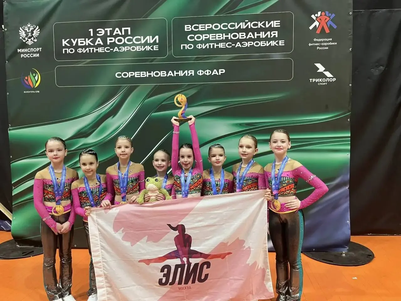 Иногда дорога в Санкт-Петербург приводит не только к красивым видам и белым ночам, но и к золотым ме