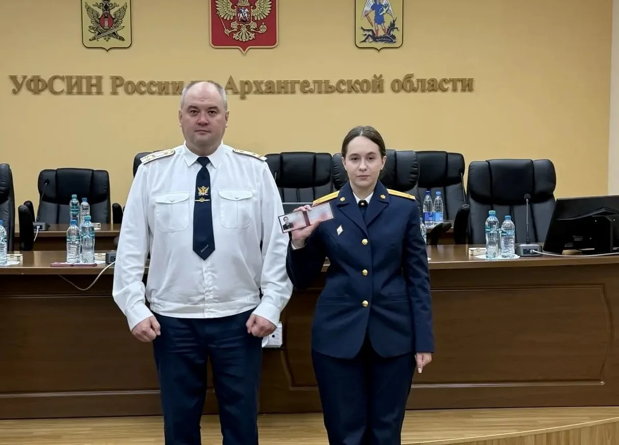 НАЧАЛЬНИК УФСИН ПОЗДРАВИЛ МОЛОДЫХ СПЕЦИАЛИСТОВ С НАЧАЛОМ СЛУЖБЫ