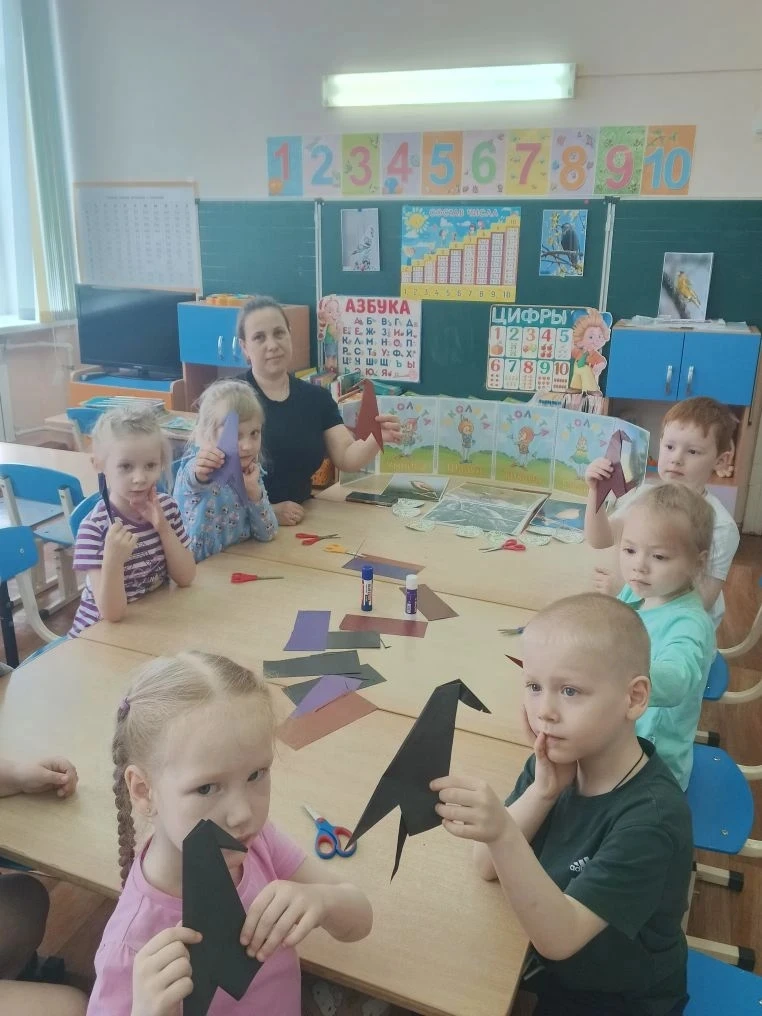🌱 В рамках ежегодного Всероссийского дня Эколят в старшей группе была организована звуковая инсталл