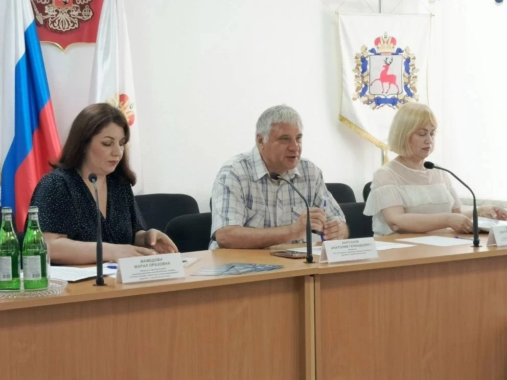 На регулярной основе юристы ГБУ НО «Центр правового консультирования граждан и юридических лиц» орга