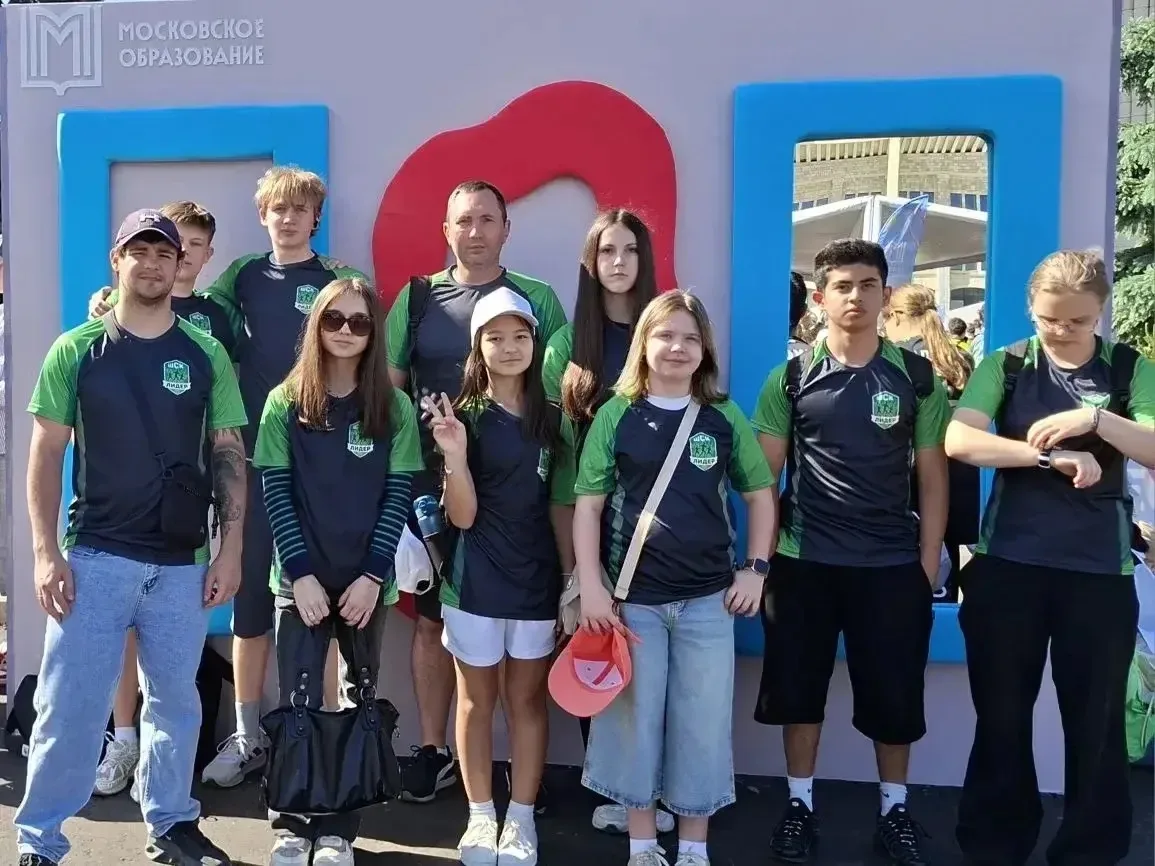 🏆⚽ В олимпийском комплексе «Лужники» в Москве прошёл Фестиваль школьного и студенческого спорта.  На