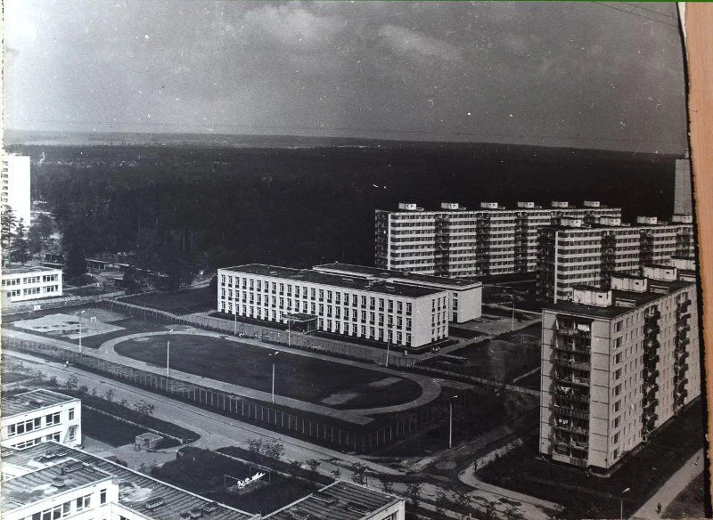 9-й микрорайон, начало 1980-х годов. Фото из архива Музея Зеленограда с сайта goskatalo...