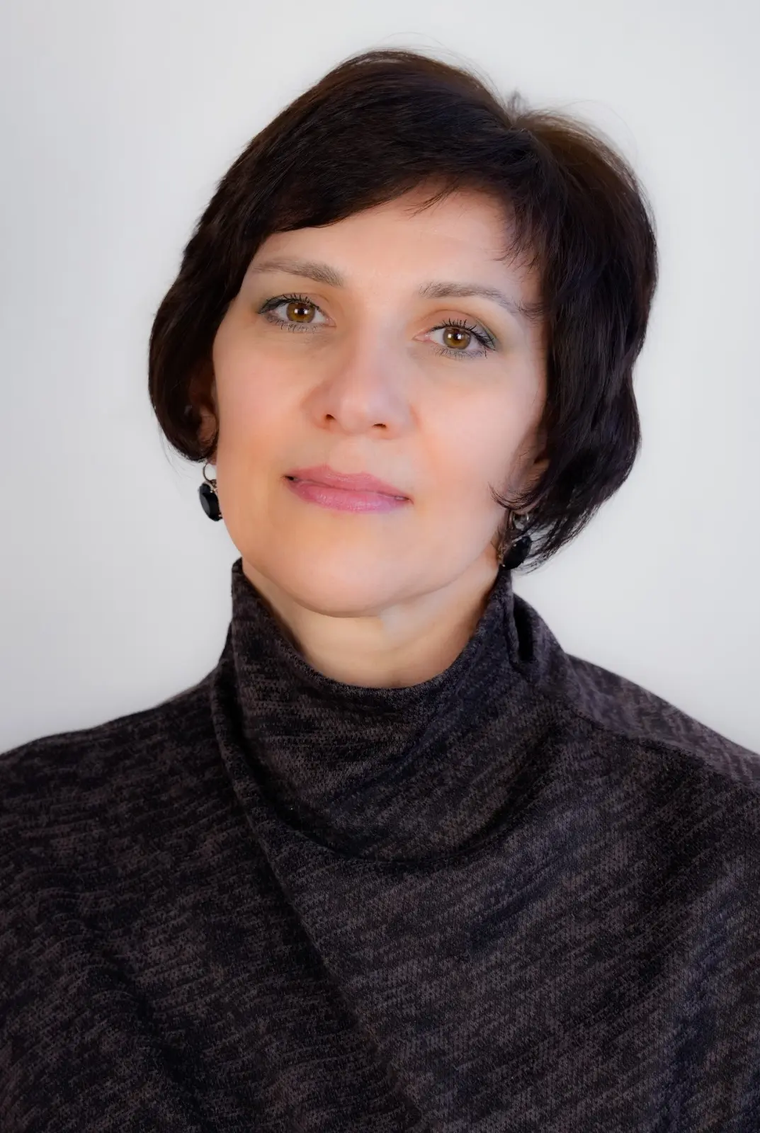 🎉Сегодня свой день рождения отмечает Томилина Елена Александровна, учитель русского языка и литерат