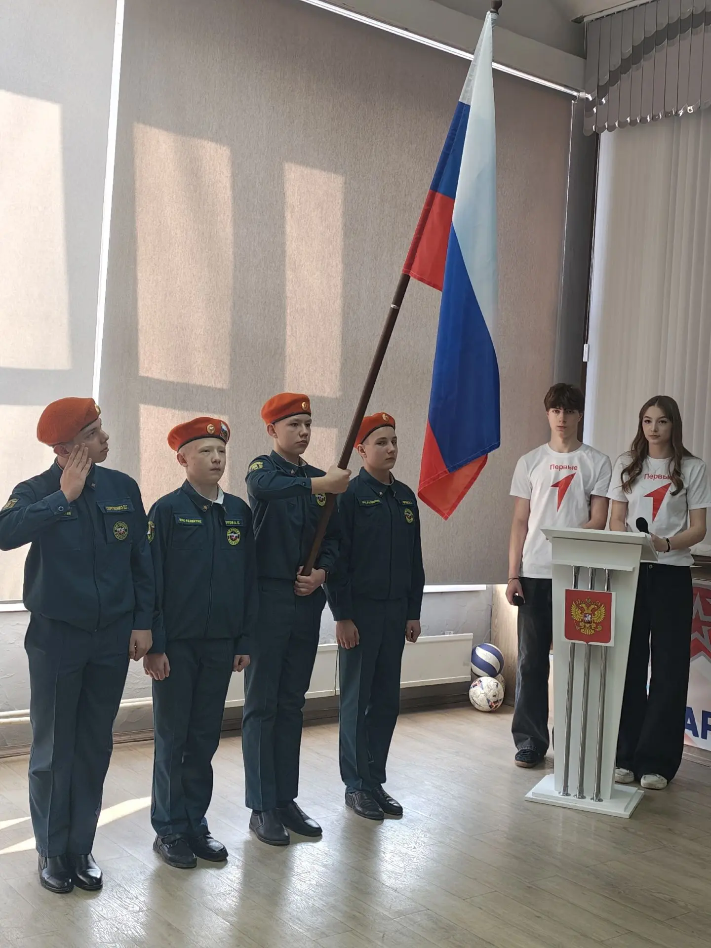 Время двигаться вперёд — время быть Первым! В МАОУ СШ № 148 прошла торжественная церемония вступлени