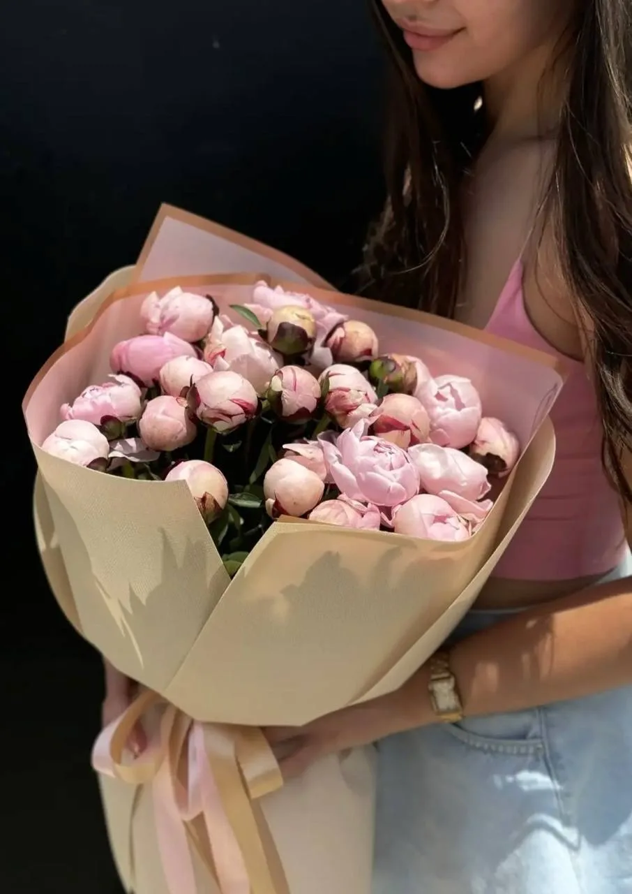 Акция!🫶🏼
Нежнейшие розовые пионы - 120₽💖 

Успей порадовать любимых, пока сезон пионов еще не зак