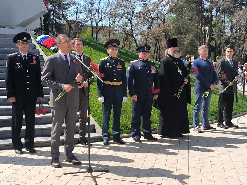 На торжественном митинге в Котовске с большой гордостью вспоминали стойкость, мужество, самопожертво
