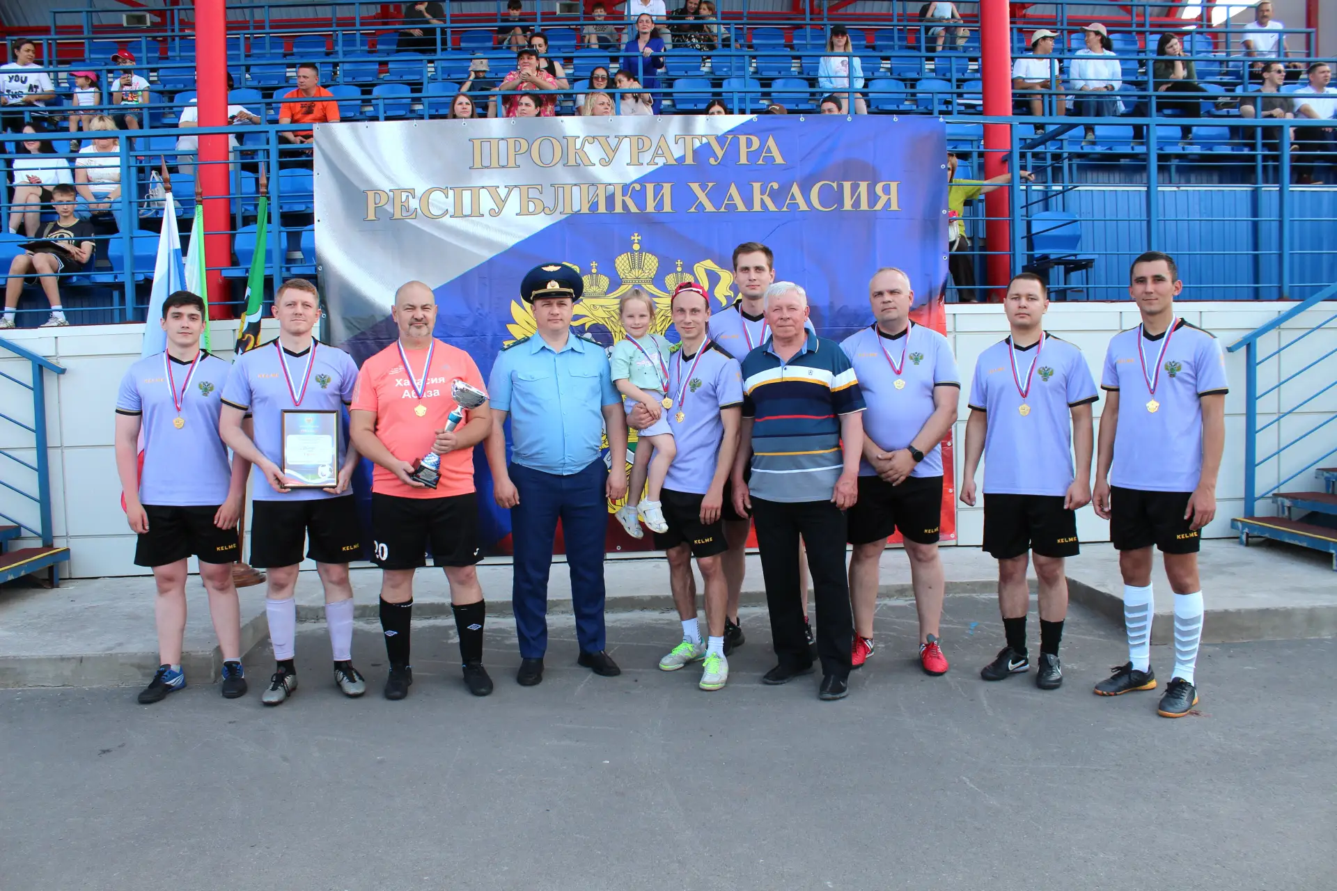 Спортивной площадкой для проведения турнира стало футбольное поле стадиона «Колос» в с. Белый Яр Алт