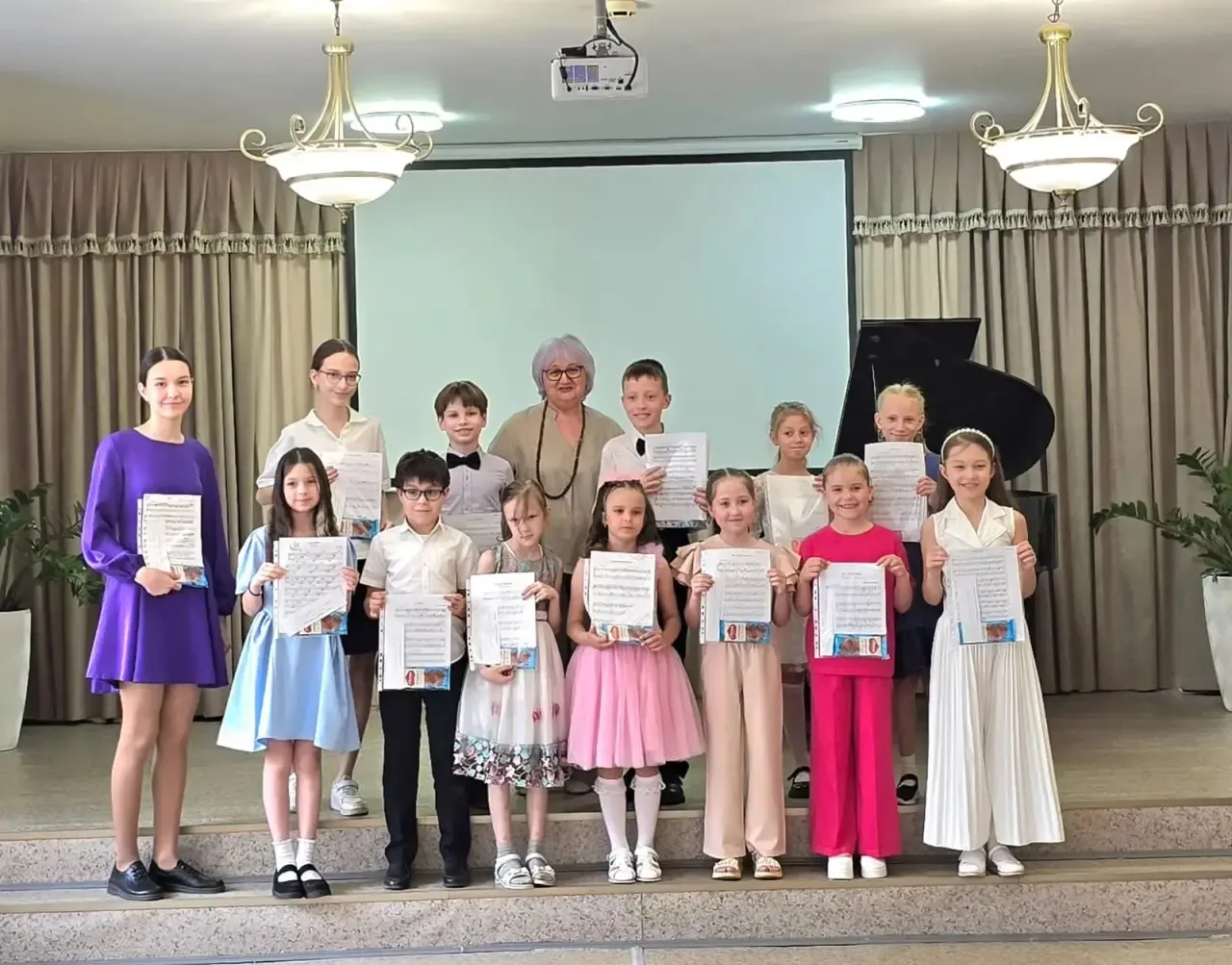 🎶✨Ученики класса Фариды Махмутовны Мухутдиновой подарили зрителям потрясающий вечер: т...