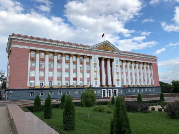 Хинштейн: в Курской области создадут комиссии по этике и служебному поведению чиновников

Губернатор