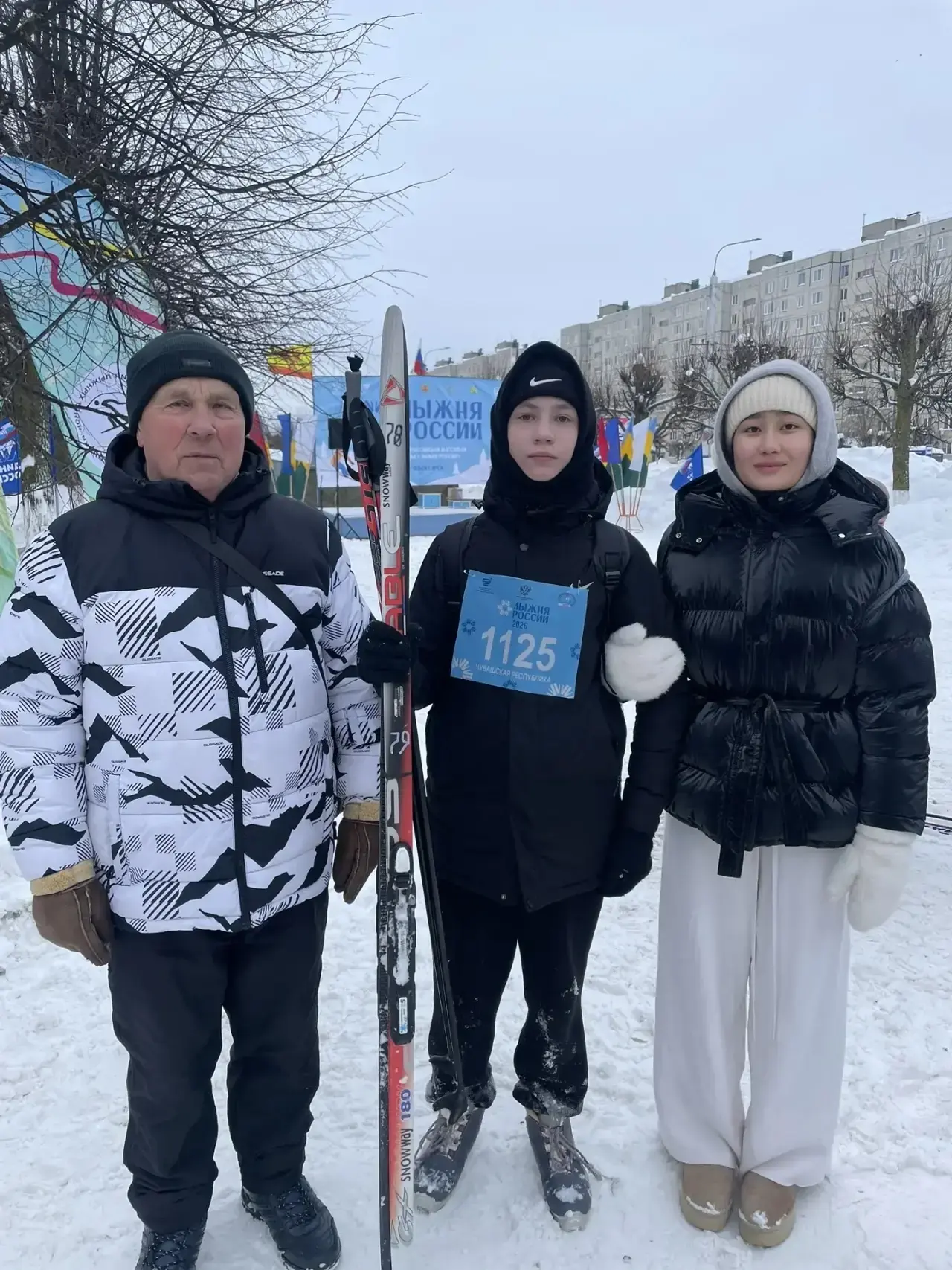ЛЫЖНЯ РОССИИ 2026⛷️  Сегодня наши ученики 7,8,9 и 10 классов приняли участие в Лыжне России!   Снача