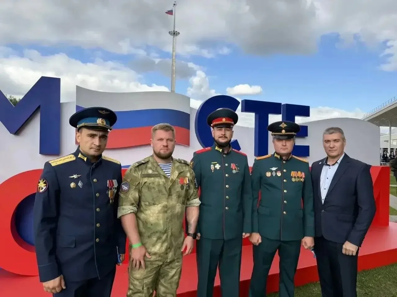 Пять липецких ветеранов СВО участвуют во всероссийском форуме «Вместе победим»