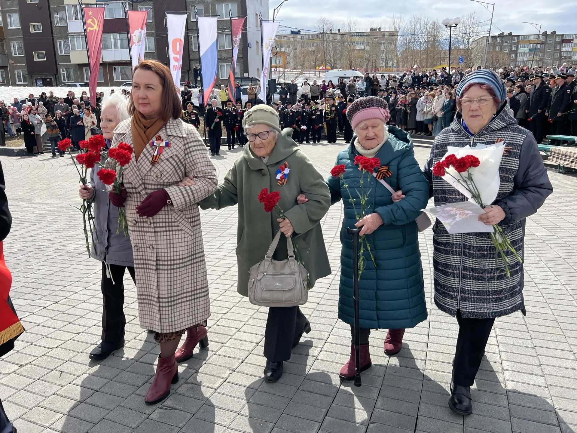 Накануне Дня Победы почтили память тех, кто ценой своей жизни подарил нам свободу и право на будущее