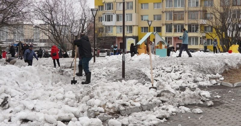 Массовый субботник состоится 22 мая в микрорайоне Завойко  В Петропавловске-Камчатском продолжается 