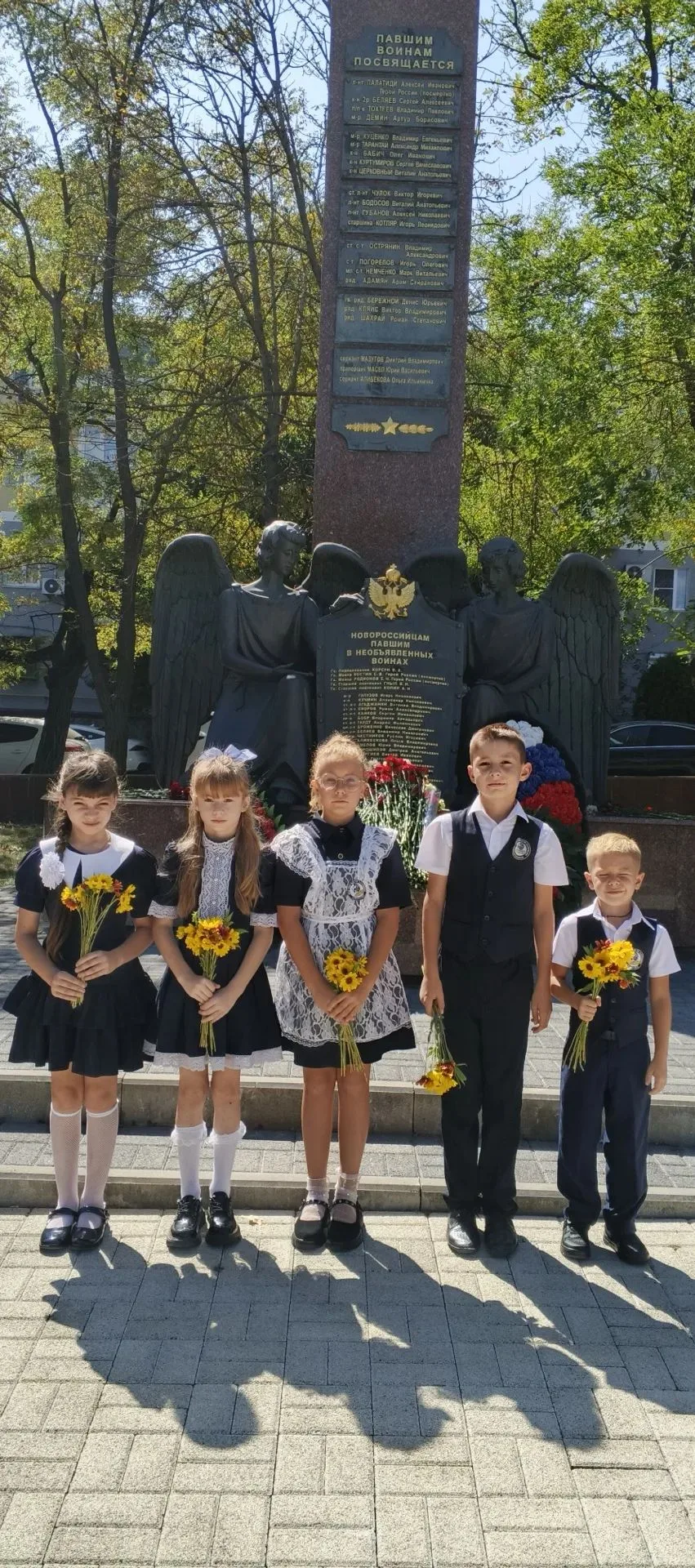 Сегодня наши самые маленькие ученики стали частью важного и трогательного события
