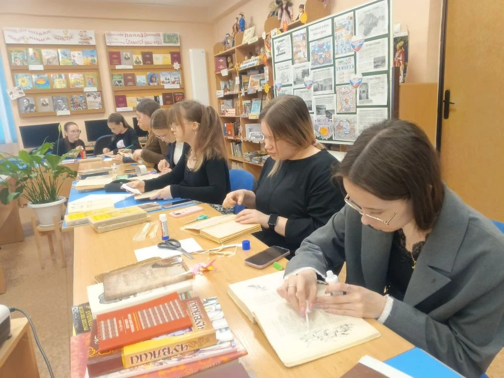 23 апреля, когда весь мир отмечает Всемирный день книги и авторского права, в нашей школе произошло 