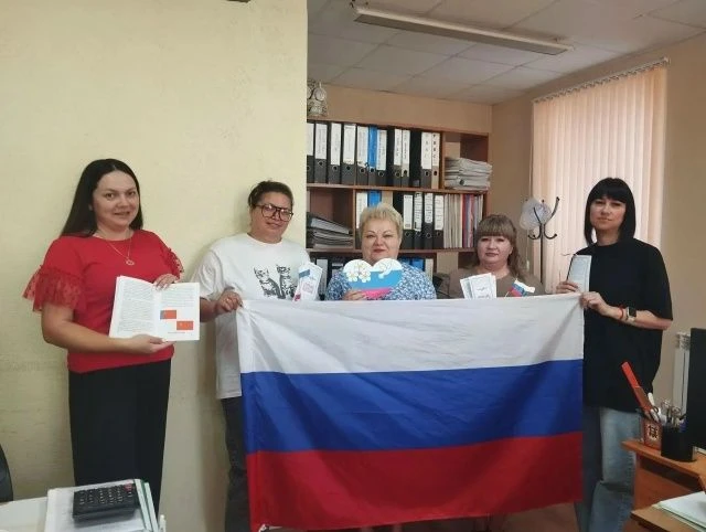 Ежегодно 22 августа Россия отмечает День Государственного флага. В этот день по всей ст...