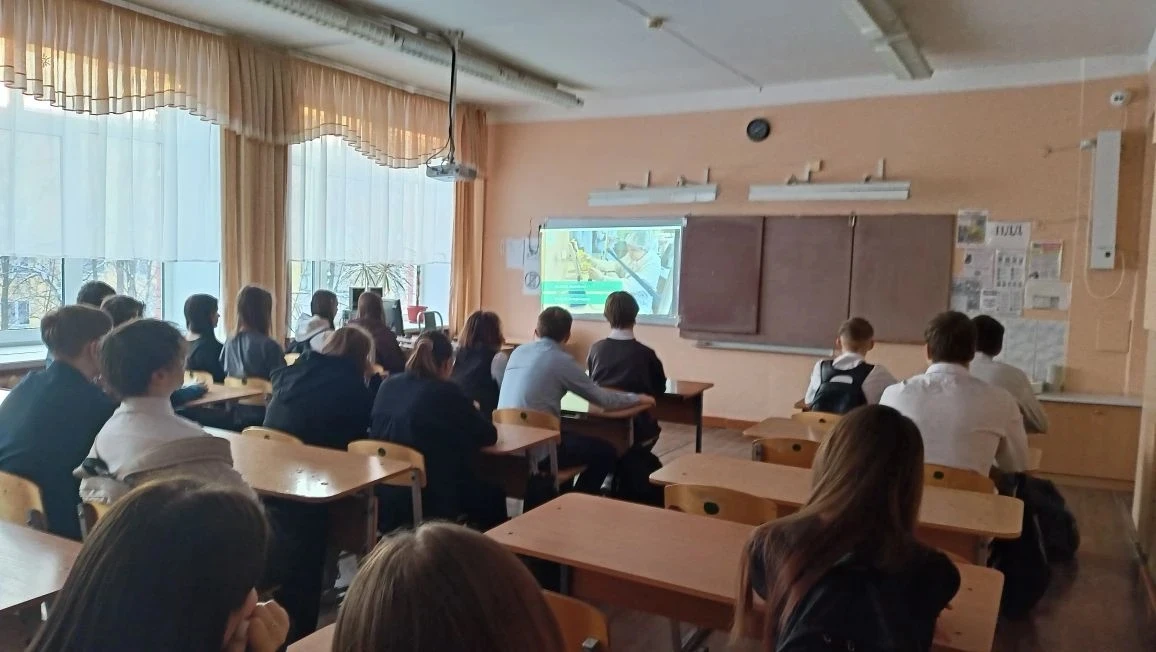 🌾 АПК Удмуртии: профессии будущего уже сегодня!    В рамках курса «Россия – мои горизонты» учащиеся 