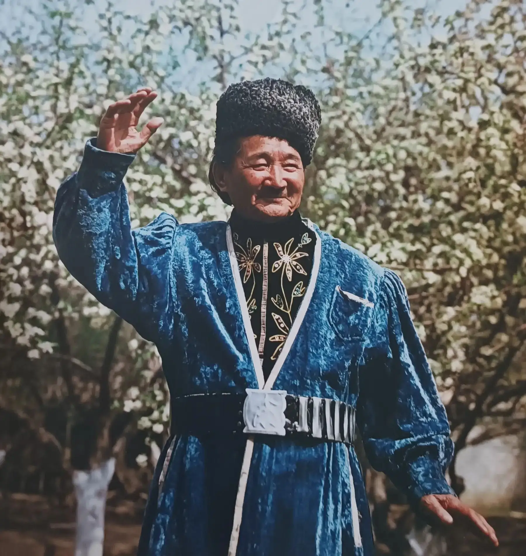 "Кен ахан күндлн келдг