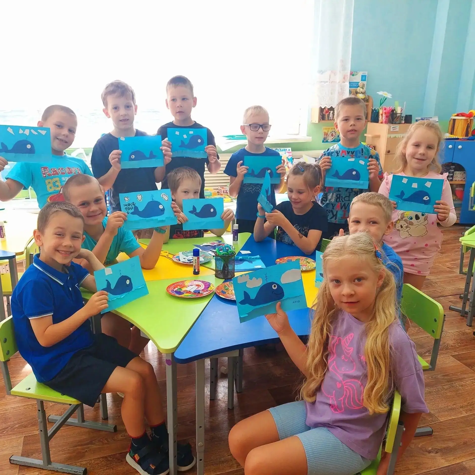 👫ИЗ ЖИЗНИ ГРУПП №2 И №7👫👫
💙ДЕНЬ СИНЕГО ЦВЕТА💙
 На один день группа превратилась в бескрайний си