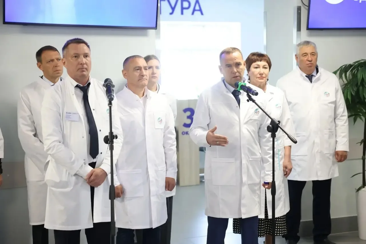С Министром здравоохранения РФ Михаилом Мурашко ввели новую поликлинику!