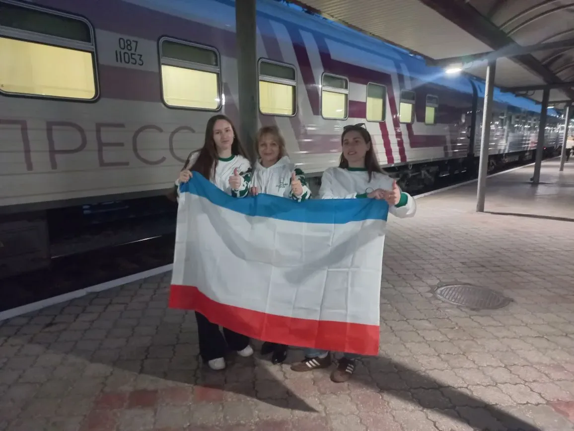 Путь к успеху вместе с наставниками!  Чемпионы Республики Крым — Павлик Дарья и Абилькилямова Валери