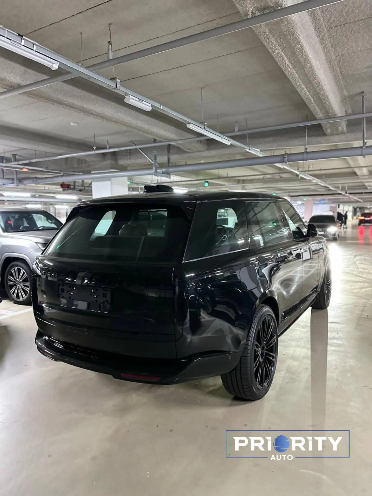 🇰🇷 ГОРЯЧЕЕ ПРЕДЛОЖЕНИЕ ИЗ КОРЕИ!  🚗 RANGE ROVER P530 AB LWB 2025 год — 29 500 000 руб Комплектация: 