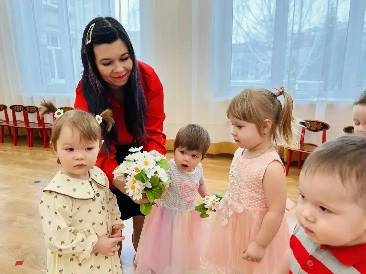 Милым мамам посвящается!   Традиционно, в преддверии празднования Международного женского дня в обра